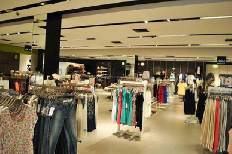 康定商场里的店面怎么装修？